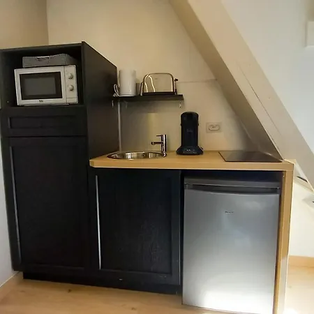 Avec Mezzanine